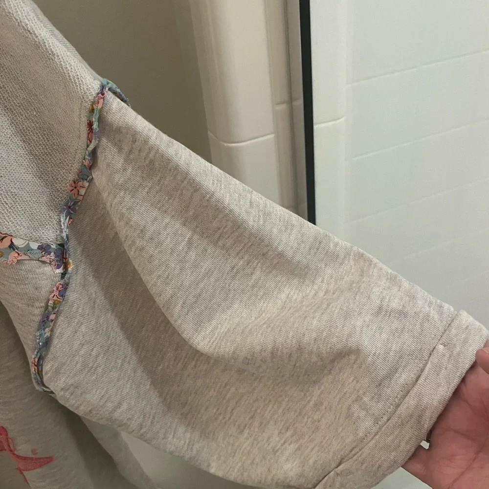 Easel Floral Peace Sign Lightweight Patchwork Oversized Sweatshirt - Picture 4 of 9